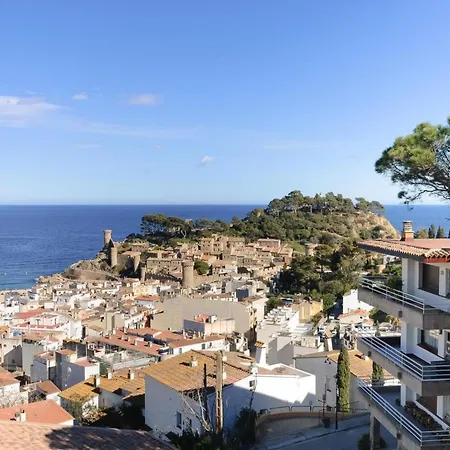 Pool And Sea Views With 1 Parking Space Tossa de Mar
