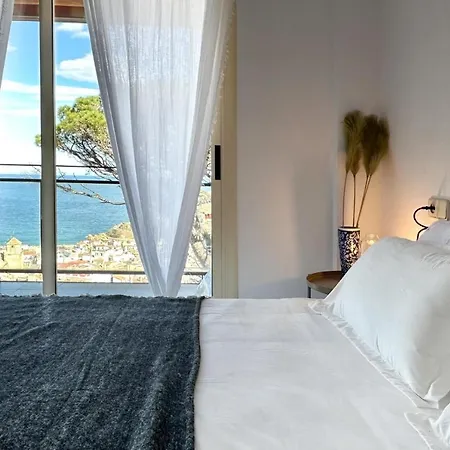 Pool And Sea Views With 1 Parking Space Apartment *