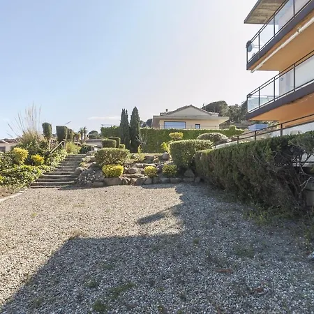 Lets Holidays Pool And Sea Views With 1 Parking Space