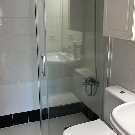 Apartamento Lets Holidays Pool And Sea Views With 1 Parking Space